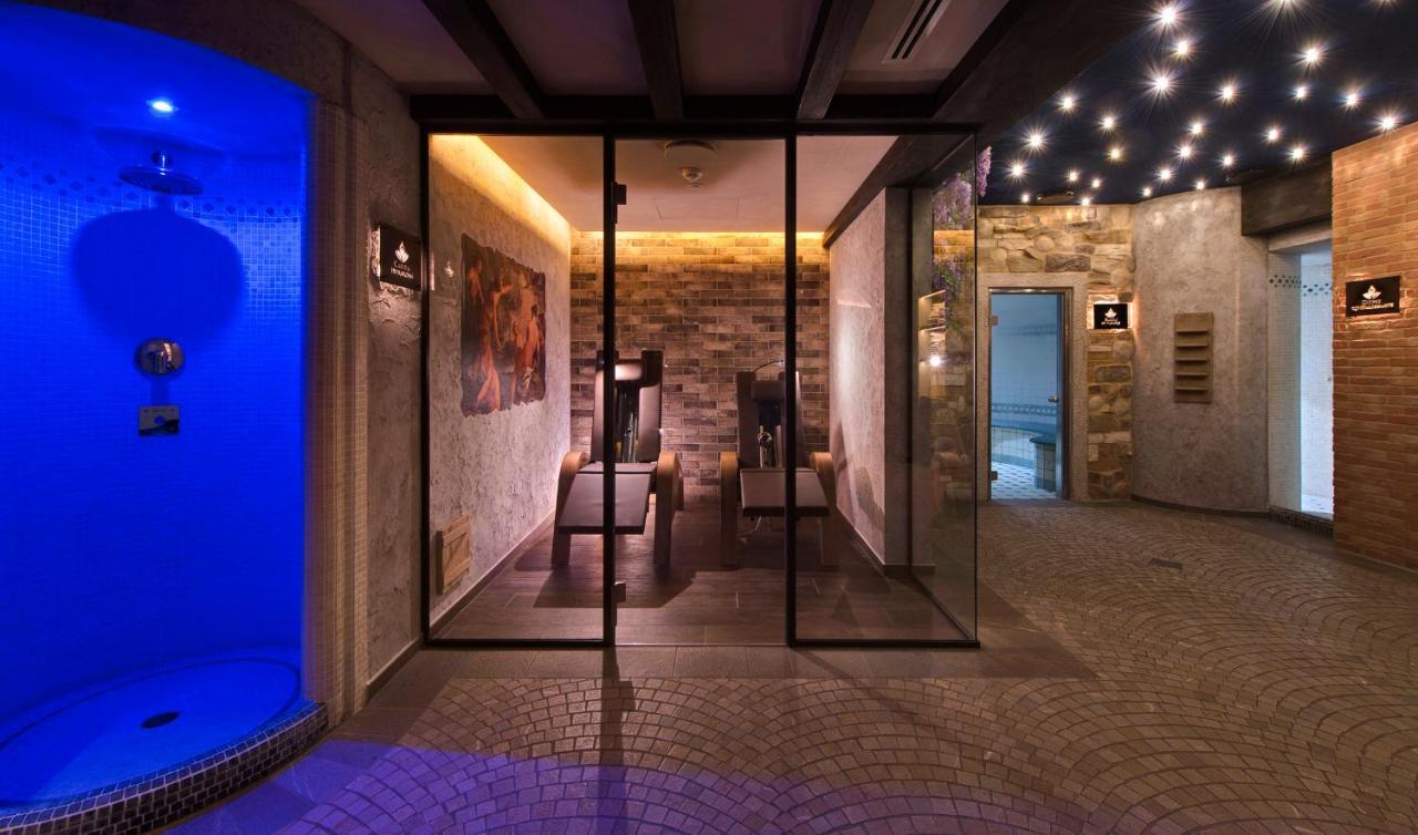 Tritone Luxury Hotel Thermae & Spa Abano Terme Exterior foto